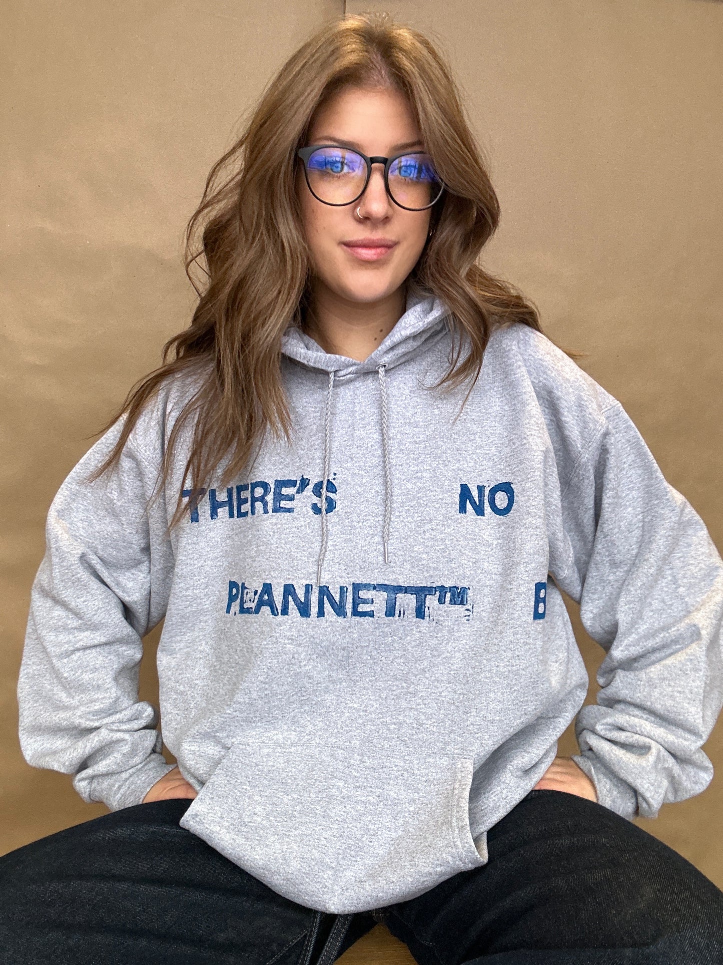 01 "STONE" PULLOVER HOODIE